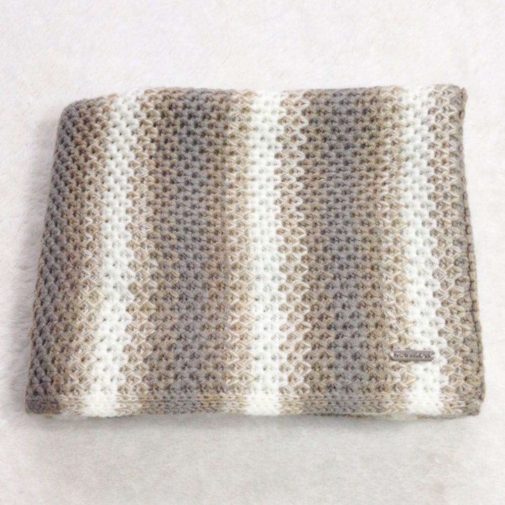 🔥NEW🔥 Calvin Klein Knit Patterned Scarf